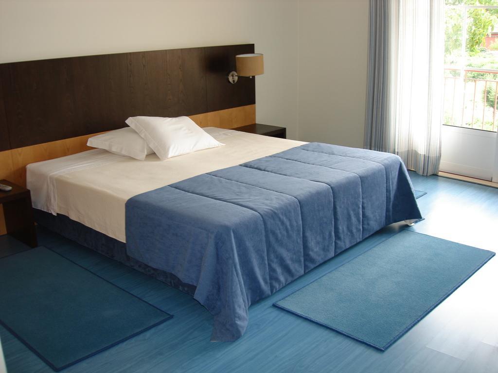 Hotel Rural Solar Das Freiras ฟิเกโร โดส วิโญส ห้อง รูปภาพ